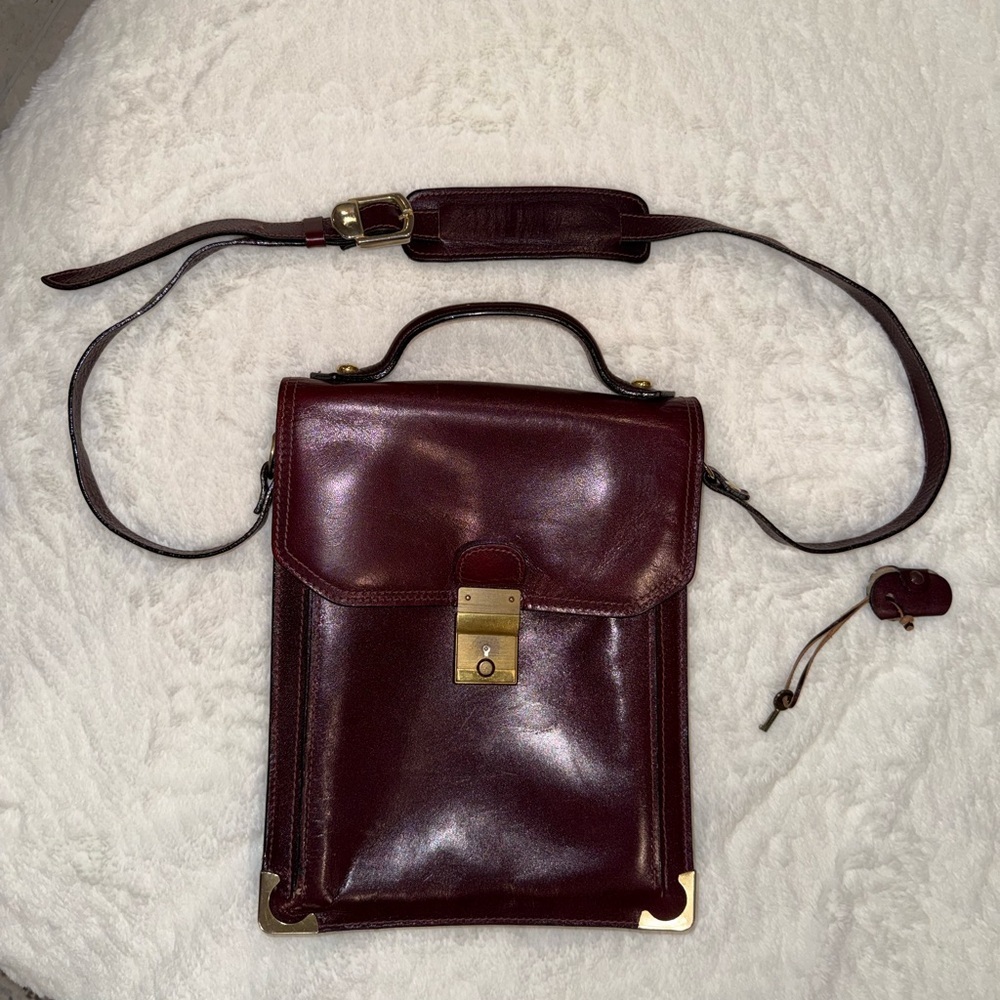Vintage Sophisticated Burgundy Italian Leather Briefcase for Men